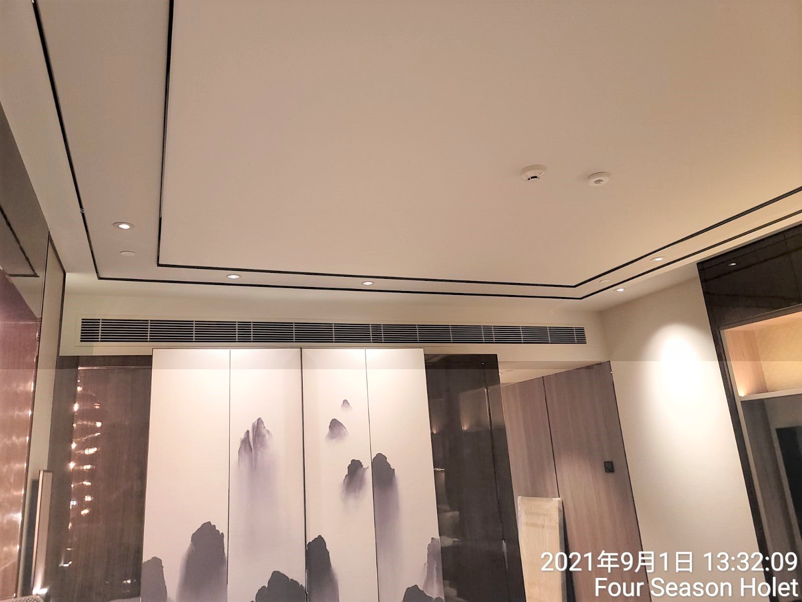 香港四季酒店（Four Seasons Hotel Hong Kong）室內天花工程完工